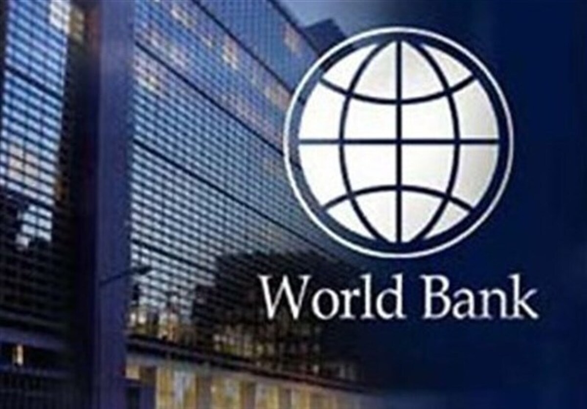 بانک جهانی از تداوم روند کاهشی تورم مواد غذایی در ایران خبر داد و ترخ تورم سالانه مواد غذایی ایران در مهر امسال را ۳۵.۷ درصد اعلام کرد.