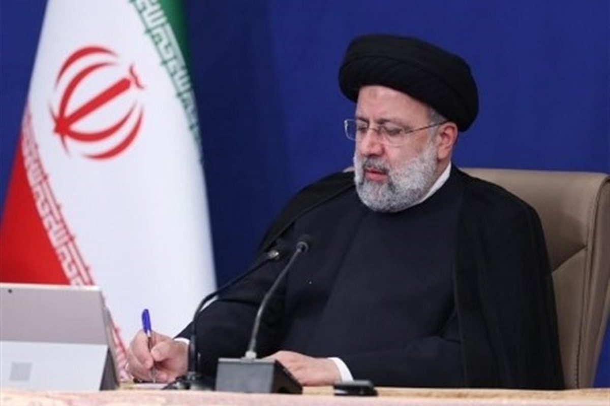 رییس‌جمهور در پیامی درگذشت همسر مکرمه مرجع عالی‌قدر، حضرت آیت‌الله العظمی وحید خراسانی را تسلیت گفت.