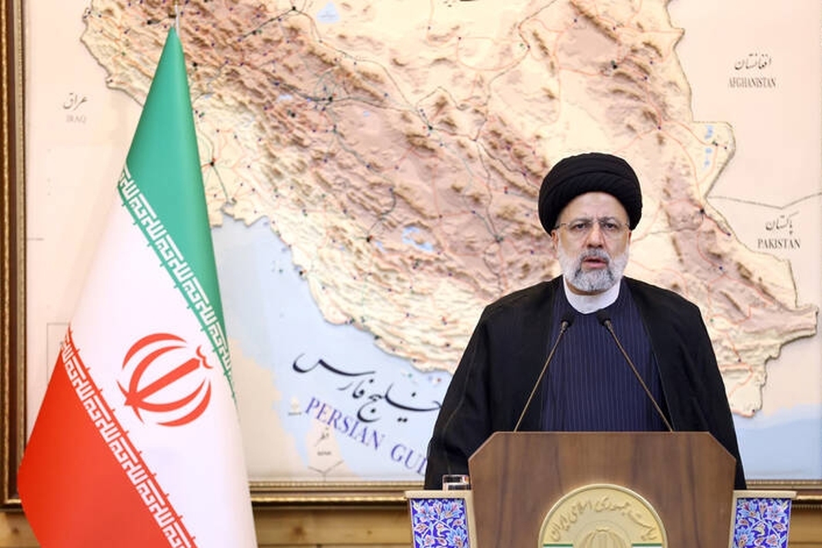 رئیس‌جمهور: رهنمودهای رهبری چراغ راه دانشگاه‌ها و مراکز علمی است