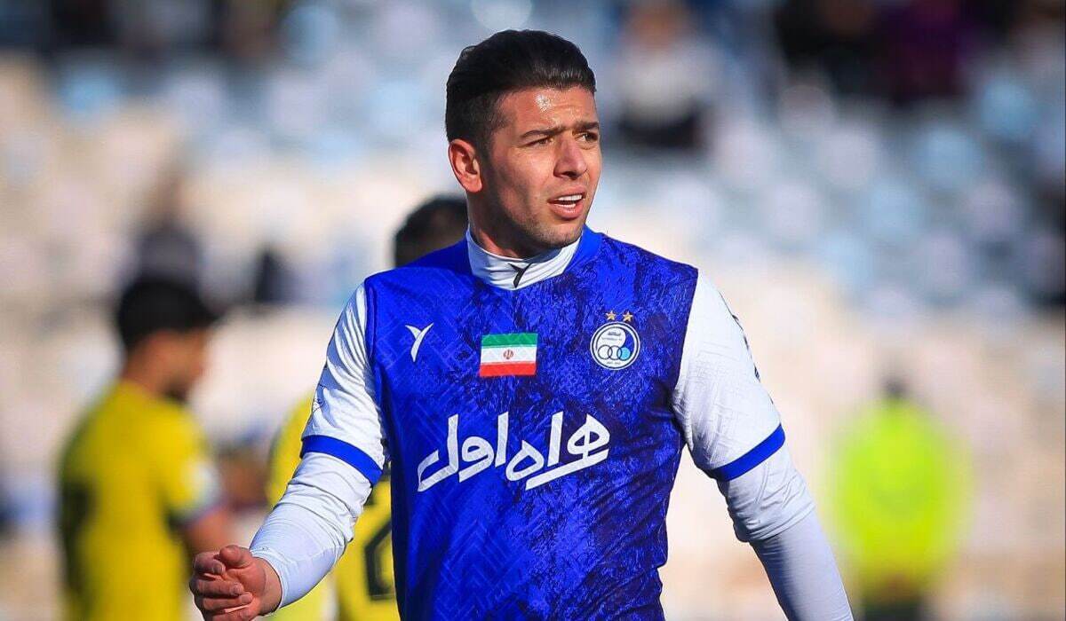سعید مهری دقایقی بعد از انتشار یک استوری جنجالی آن را به دستور باشگاه استقلال از صفحه شخصی خود حذف کرد.