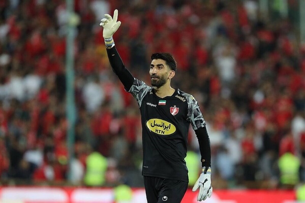 سنگربان ملی‌پوش پرسپولیس رکورد تاریخی خود با روحیه بالا خود را برای تقابل با استقلال تهران در شهرآورد پایتخت آماده خواهد کرد.