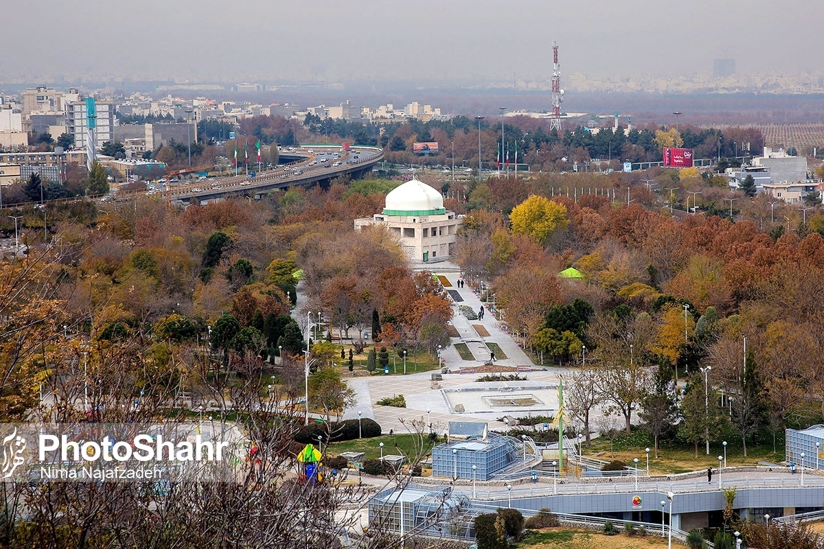 کارشناس مرکز پیش‌بینی هواشناسی خراسان رضوی گفت: از عصر امروز بر میزان ابرناکی در سطح استان افزوده خواهد شد و تا اواخر وقت روز جمعه ادامه دارد.