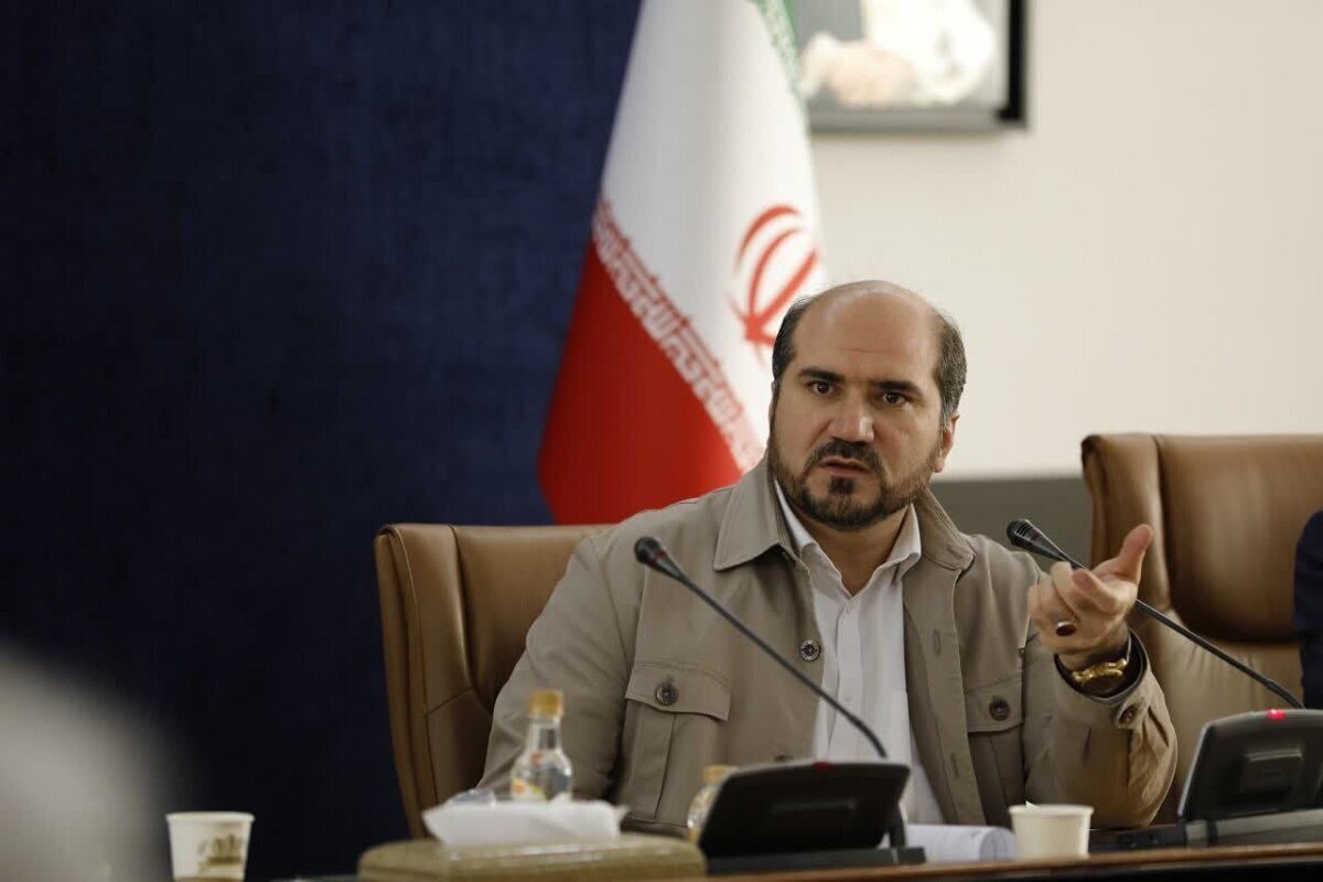 معاون اجرایی رئیس جمهور از پیگیری برای تامین اعتبار دو هزار میلیارد تومانی برای رسیدن قطار به اسلام آبادغرب خبر داد.