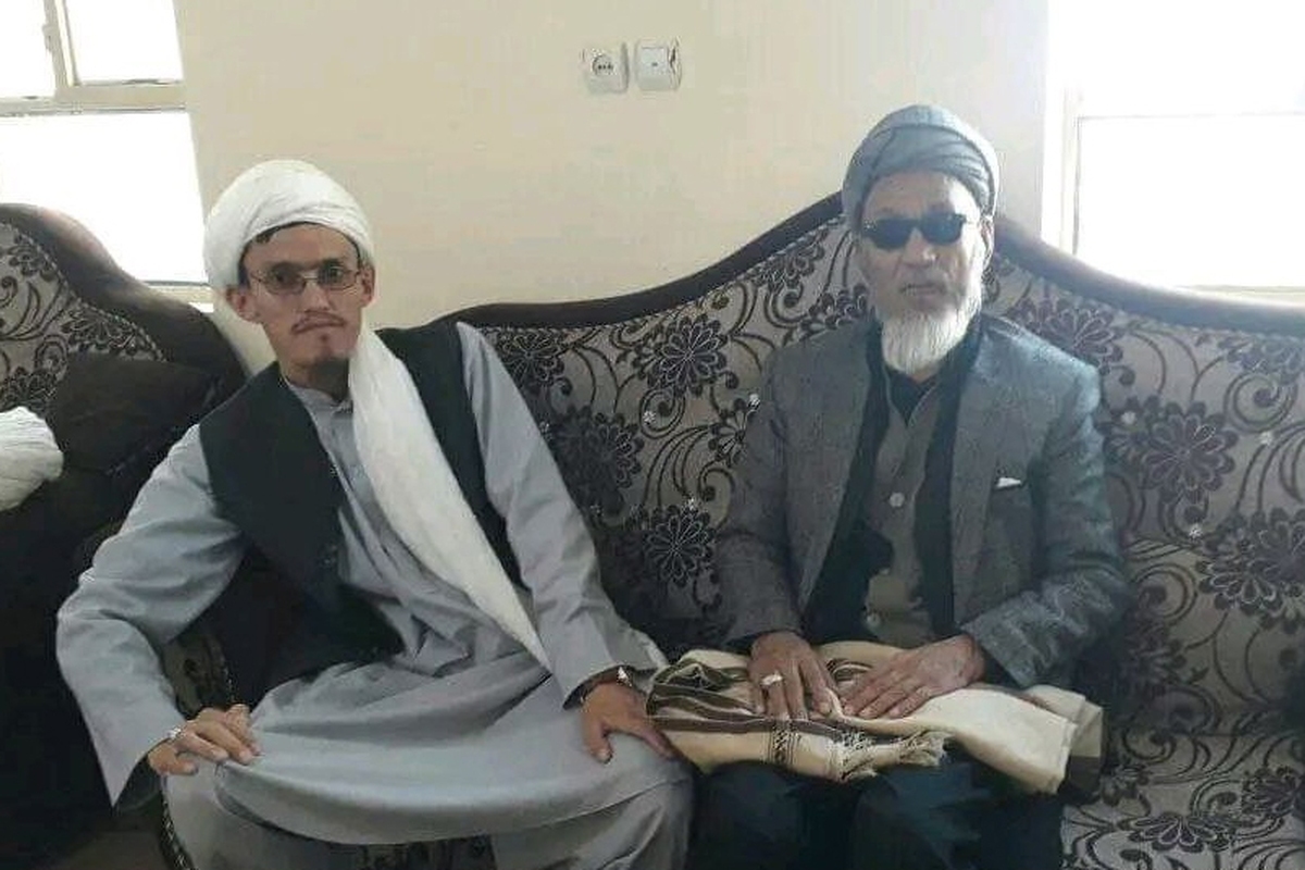 رسانه‌های افغانستان به نقل از منابع محلی در شهر هرات می‌گویند که دو عالم دین اهل تشیع در منطقه‌ جبرئیل این شهر در یک حمله‌ مسلحانه به قتل رسیده‌اند.