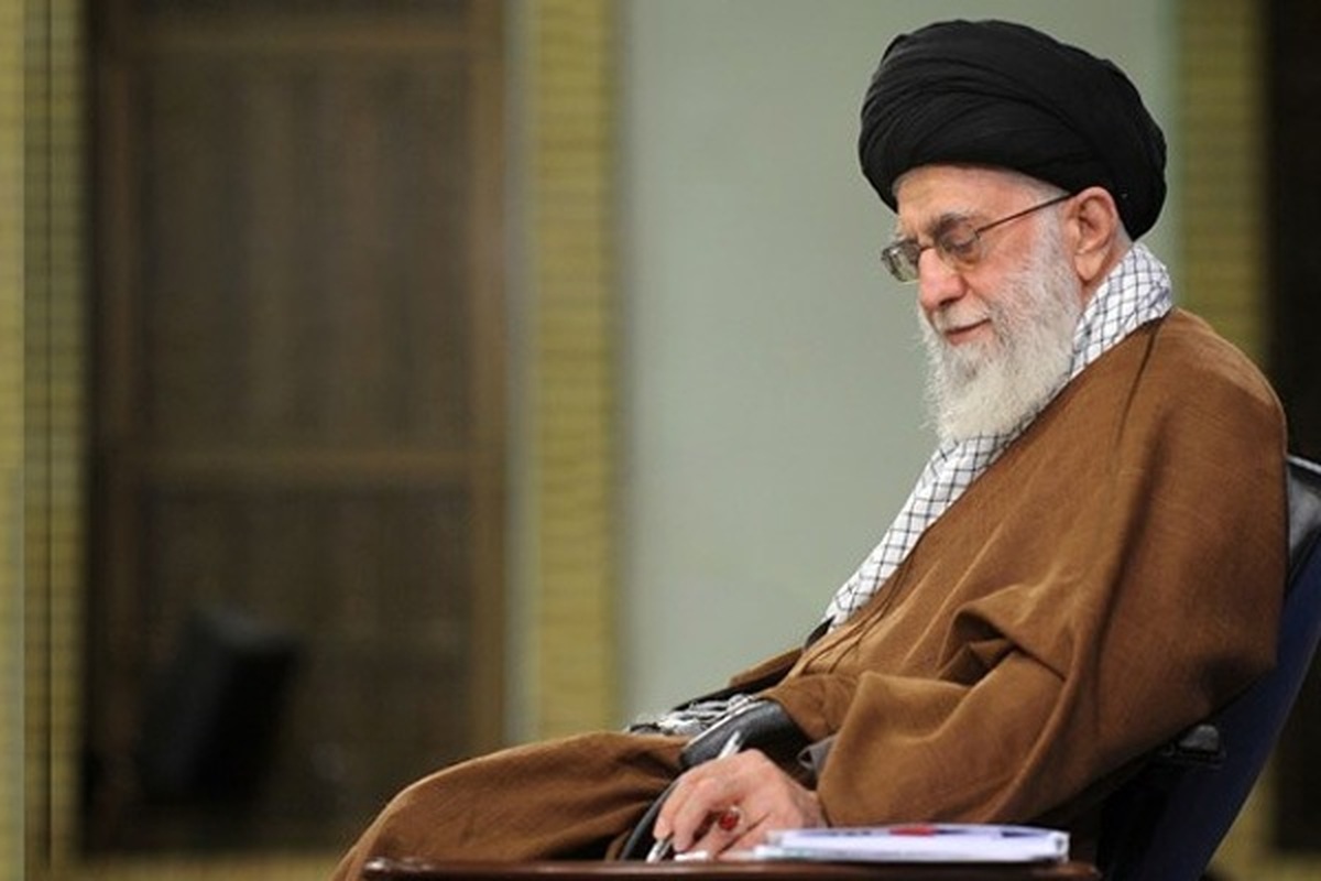 رهبر انقلاب اسلامی در پیامی، درگذشت حجة الاسلام والمسلمین حاج سید علی موحد ابطحی را تسلیت گفتند.