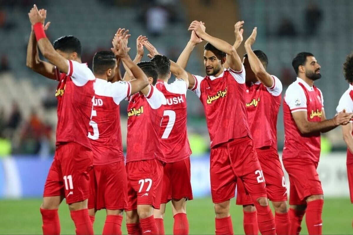 سرخ‌پوشان در آستانه دربی منتظر تحقق وعده وعید‌های مدیران پرسپولیس هستند.