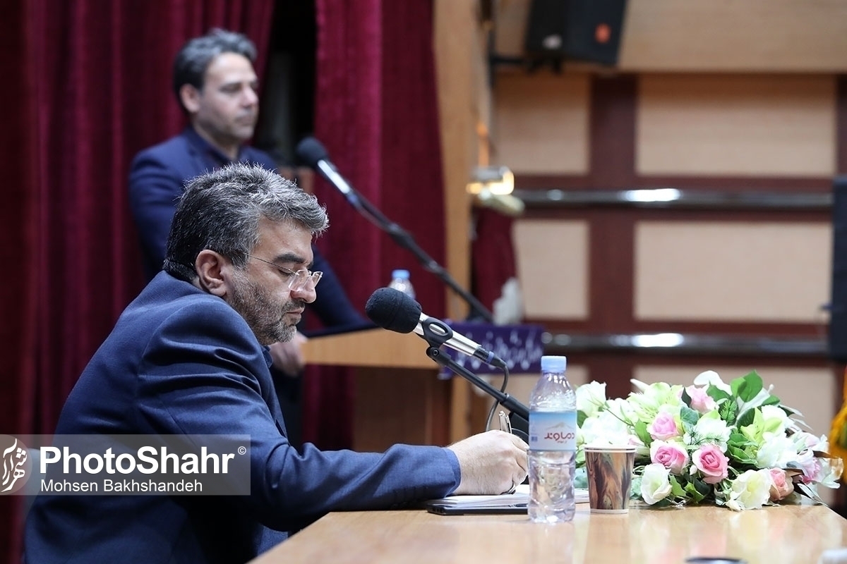 مدیرکل ورزش‌وجوانان خراسان رضوی گفت: در خراسان رضوی و مشهد باید ورزشکاران را به گونه‌ای پرورش دهیم که وقتی در میادین بین‌المللی حاضر می‌شوند سرآمد فرهنگ رضوی و امام رضایی باشند.
