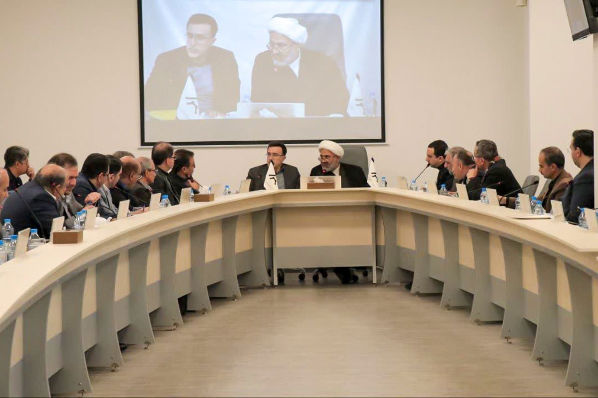 فعالان اقتصادی دغدغه‌های تأمین انرژی خود را با مدیران دولتی در میان گذاشتند.