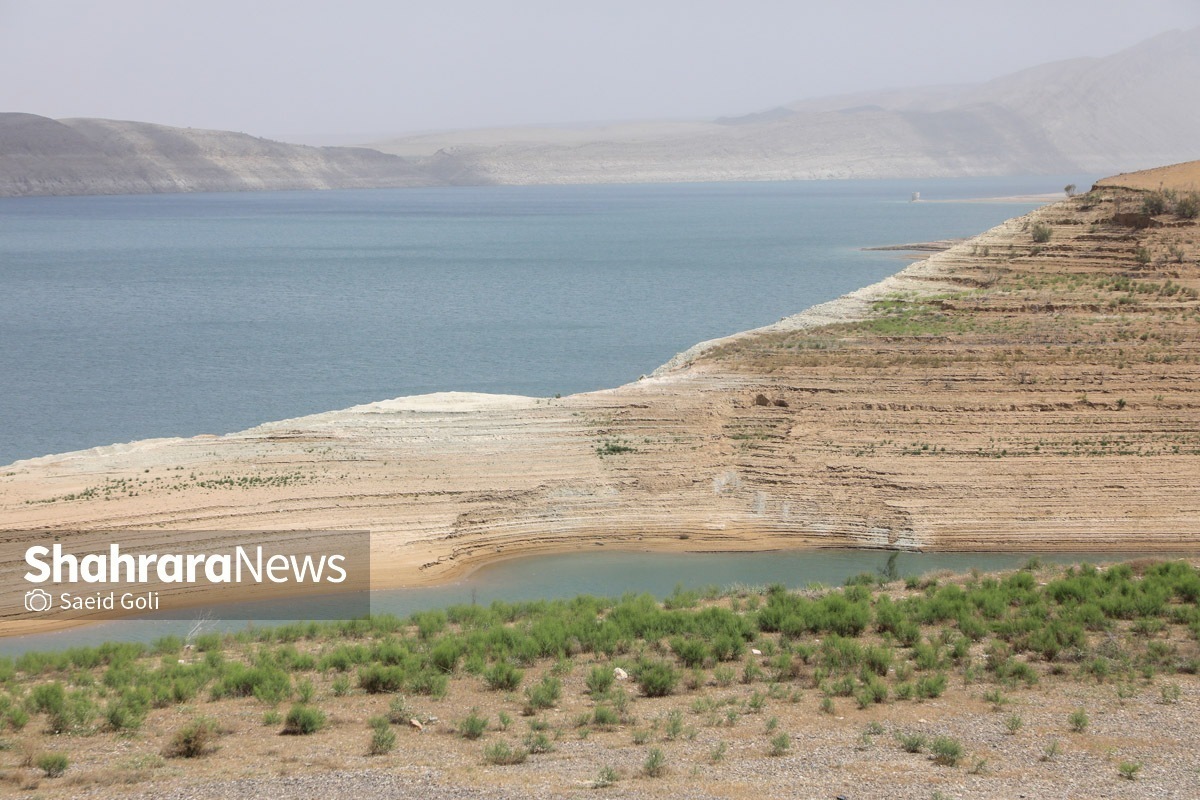 این روز‌ها خیلی‌ها با خواندن یا شنیدن اخبار مربوط به خشک سالی یا کاهش بارندگی نسبت به سال‌های گذشته شاید تنها چند ثانیه‌ای متعجب شوند و به راحتی از کنار آن عبور کنند، اما اوضاع آب در مشهد به شدت وخیم است.
