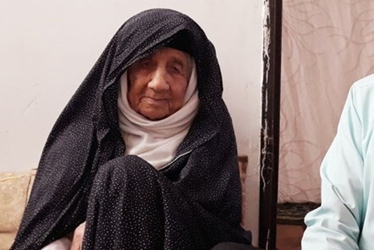 معاون بهداشت دانشکده علوم پزشکی و خدمات بهداشتی درمانی تربت‌جام گفت: فاطمه نوروزی کاریزی بانوی ۱۲۴ ساله اهل تربت جام ، بر اساس گزارش اجرای طرح پایش سلامت هیچ گونه ابتلا به فشار خون بالا، دیابت و چربی مضر نداشته است.