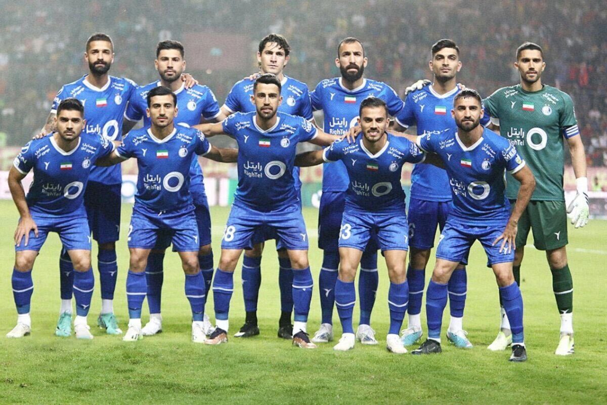 ترکیب استقلال نسبت به دربی ۱۰۲ فقط یک تغییر خواهد داشت و باقی نفرات همان‌هایی هستند که مقابل پرسپولیس به میدان رفتند.