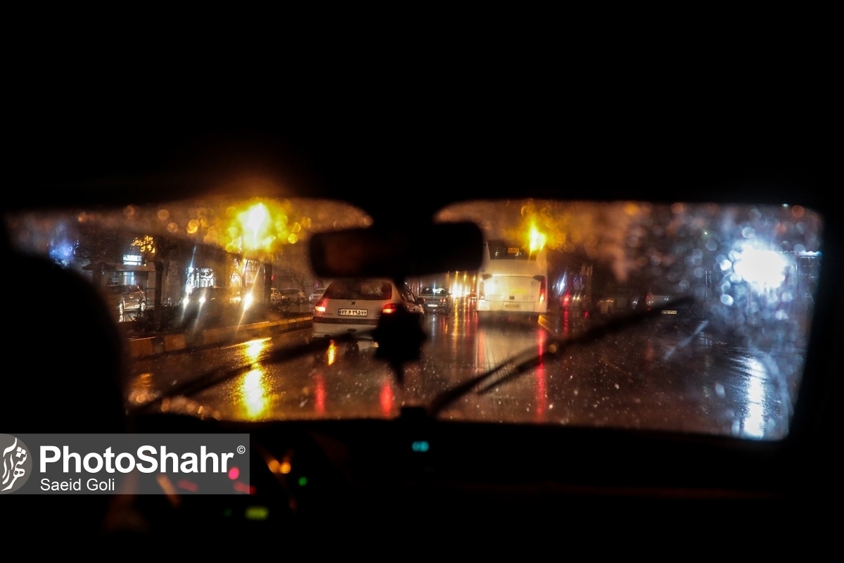 کارشناس هواشناسی اداره کل هواشناسی خراسان رضوی گفت: دمای کلانشهر مشهد امروز، سه‌شنبه ۲۸ آذر، در مقایسه با دیروز هفت درجه کاهش می‌یابد و به پنج درجه بالای صفر می‌رسد.
