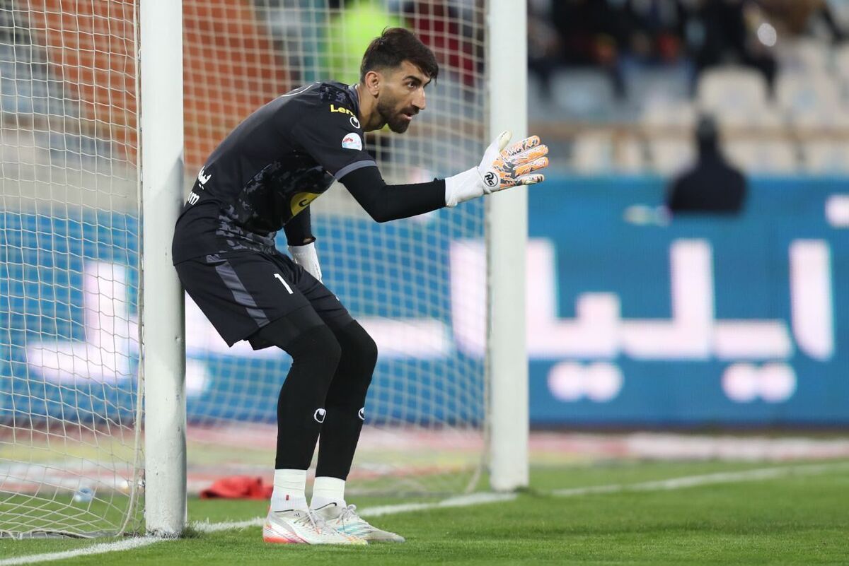 پزشک پرسپولیس بیرانوند را معاینه کرد