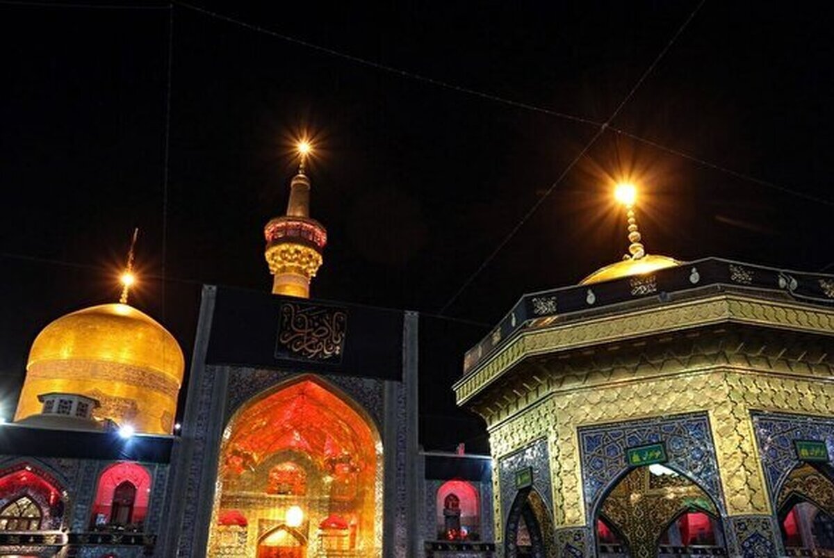 هم‌زمان با شب دوازدهم جمادی‌الاول، حرم مطهر رضوی سوگوار شهادت مظلومانه ام‌الائمه(س) شد.