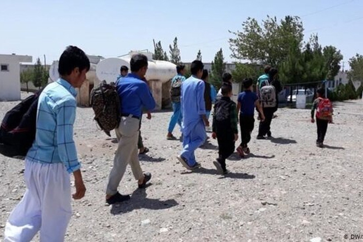 فرمانده مرزبانی خراسان رضوی از طرد بیش از ۲۴ هزار تبعه غیرمجاز کشور افغانستان طی ۱۰ روز گذشته توسط مرزبانان هنگ مرزی تایباد خبر داد.