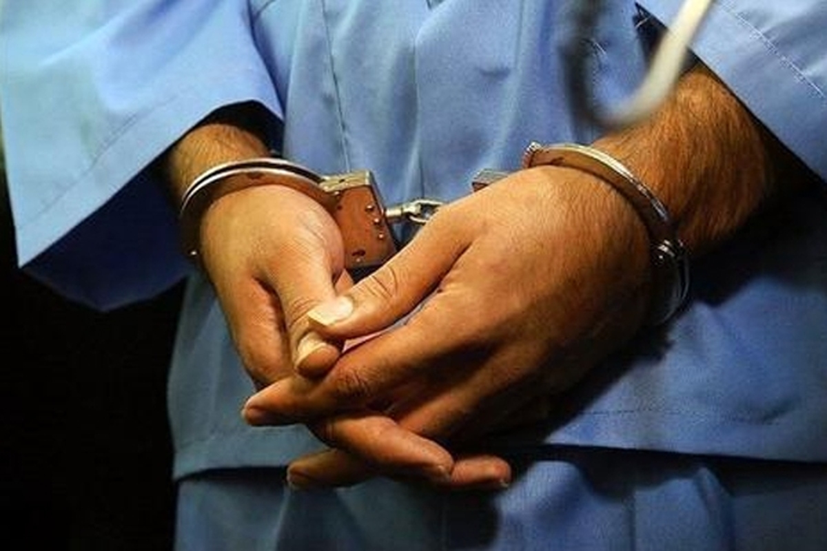 قاتل متواری جوان ۳۴ ساله پس از گذشت ۱۳ سال از وقوع قتل در شهرستان نیکشهر سیستان و بلوچستان دستگیر شد.