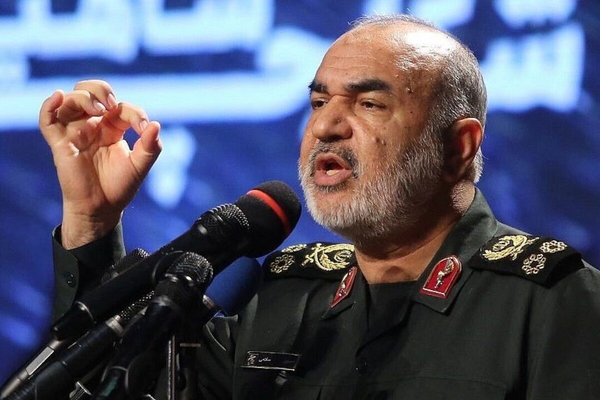 فرمانده کل سپاه پاسداران انقلاب اسلامی تاکید کرد که با ام‌الفساد آمریکا و همه رژیم‌های صهیونیستی می‌جنگیم، با هر کسی که بخواهد بزرگی و عزم ملت ما را تحت‌الشعاع قرار دهد خواهیم جنگید.