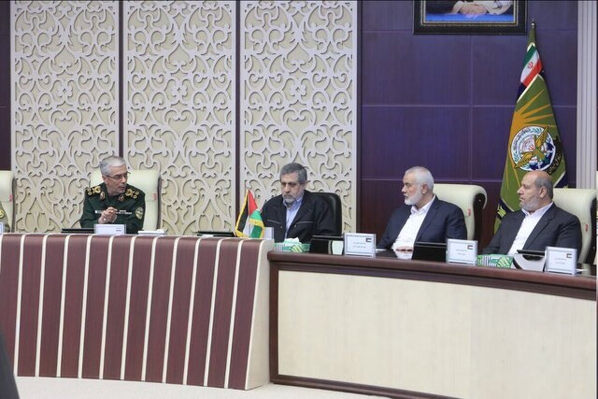 اسماعیل هنیه با رئیس ستاد کل نیروهای مسلح دیدار و گفت‌وگو کرد.
