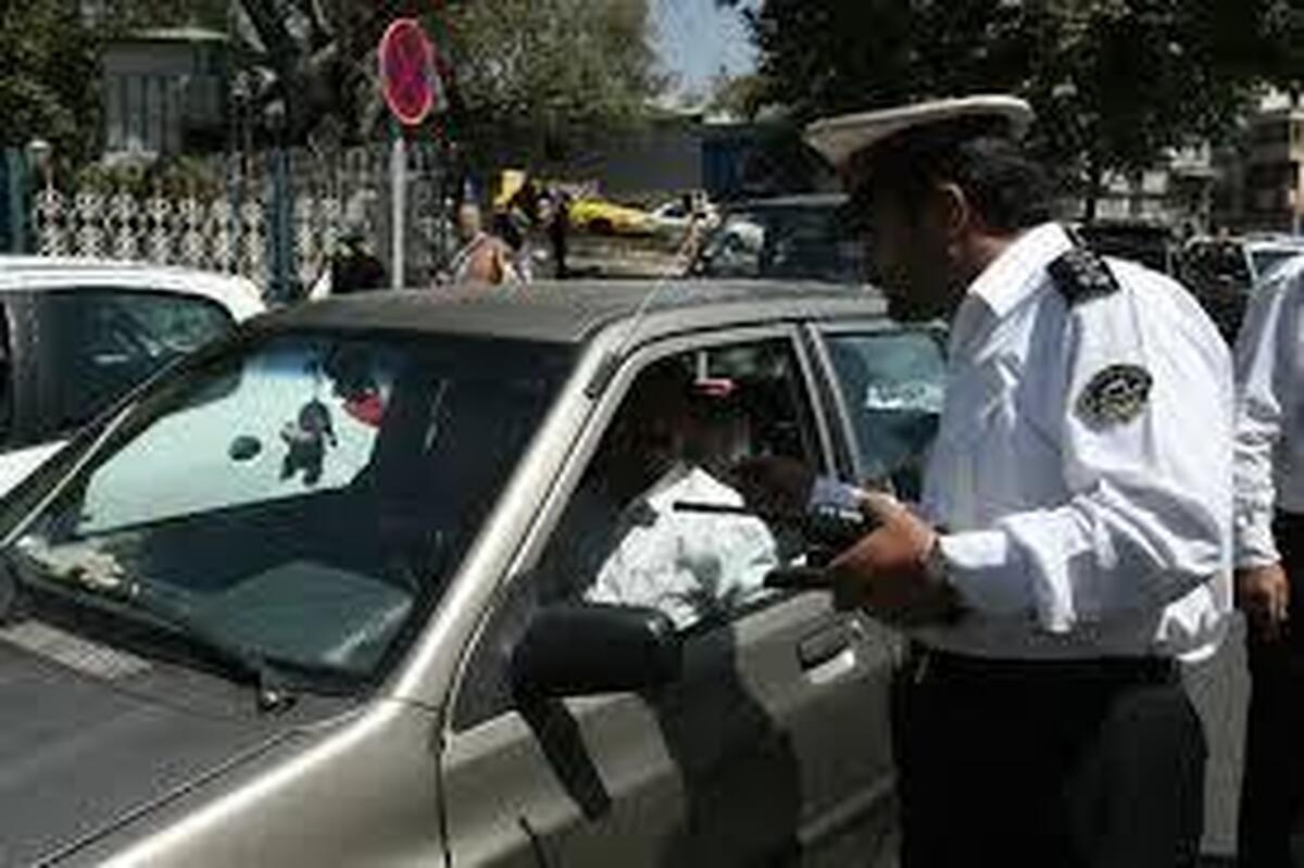 رئیس پلیس راهور فراجا از آغاز اعمال افزایش مبالغ جرائم رانندگی از ۲۵ فروردین ماه خبر داد و گفت: حضور فیزیکی ماموران پلیس برای اعمال جریمه از دستور کار خارج شد و تمامی مراحل به صورت هوشمند انجام می‌شود.
