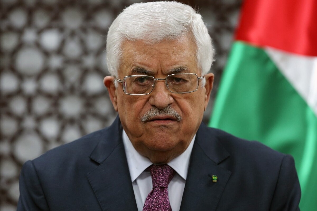 رئیس تشکیلات خودگردان فلسطین خواستار توقف جنگ در غزه و استقرار یک دولت در آن شد.