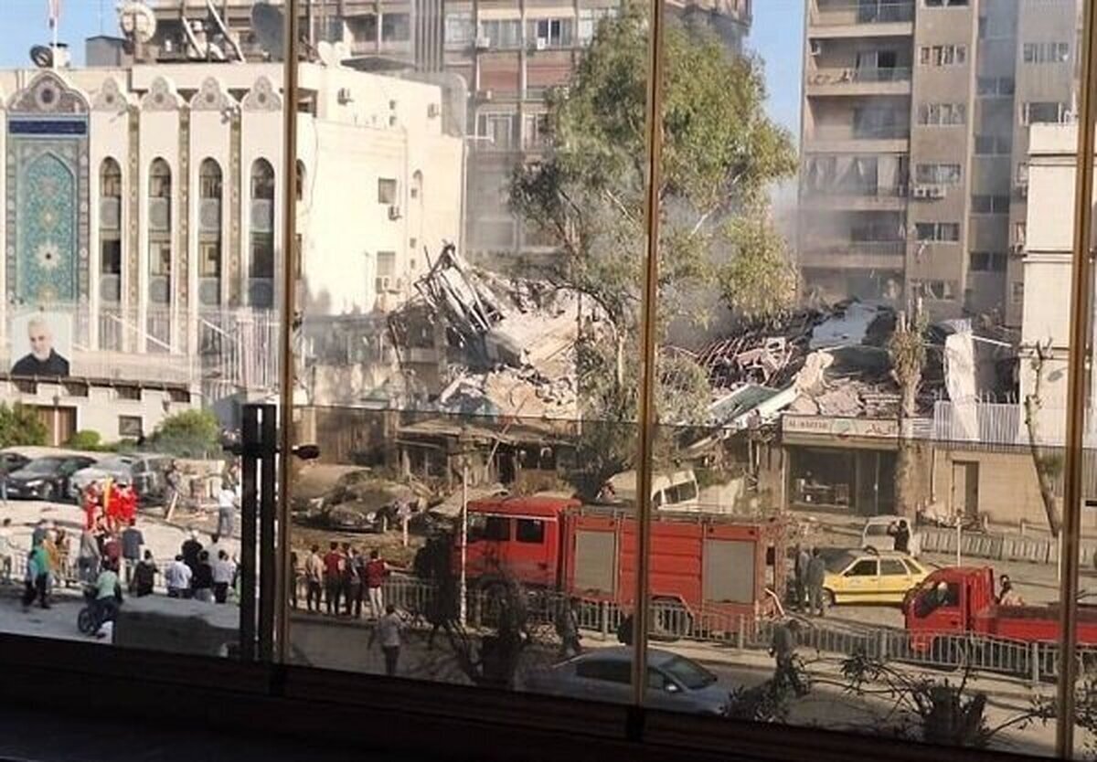 حامد عسگری شاعر کشورمان در واکنش به حمله تروریستی رژیم صهیونیستی به سفارت ایران گفت: ما کم داغ ندیده‌ایم، ما کم زخم نخورده‌ایم، کم مشکی پوش یلان خاکمان نشده‌ایم، اما می‌دانیم انتقام حتمی است