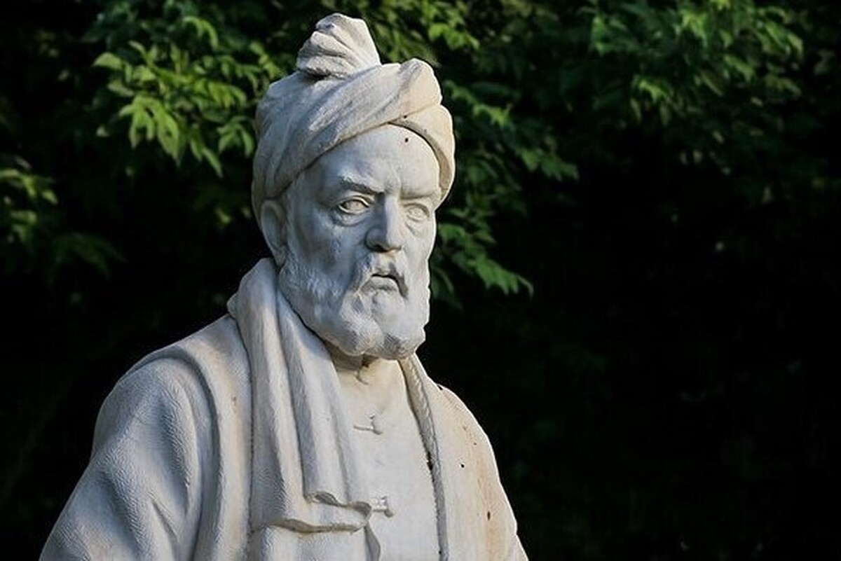 قائم مقام وزیر میراث فرهنگی،گردشگری و صنایع دستی گفت: برنامه‌های مختلفی در توس، تهران و سراسر کشور برگزار خواهد شد و شایسته است همه دستگاه‌ها برای بزرگداشت مقام فردوسی پای کار بیایند.