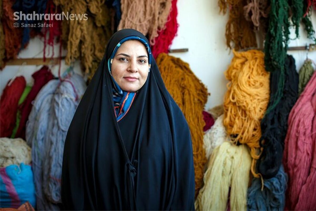 گفتگو با نسرین رضابیگی، کارآفرین نمونه روستایی در خراسان رضوی که آموزش را به تولید گره زد.