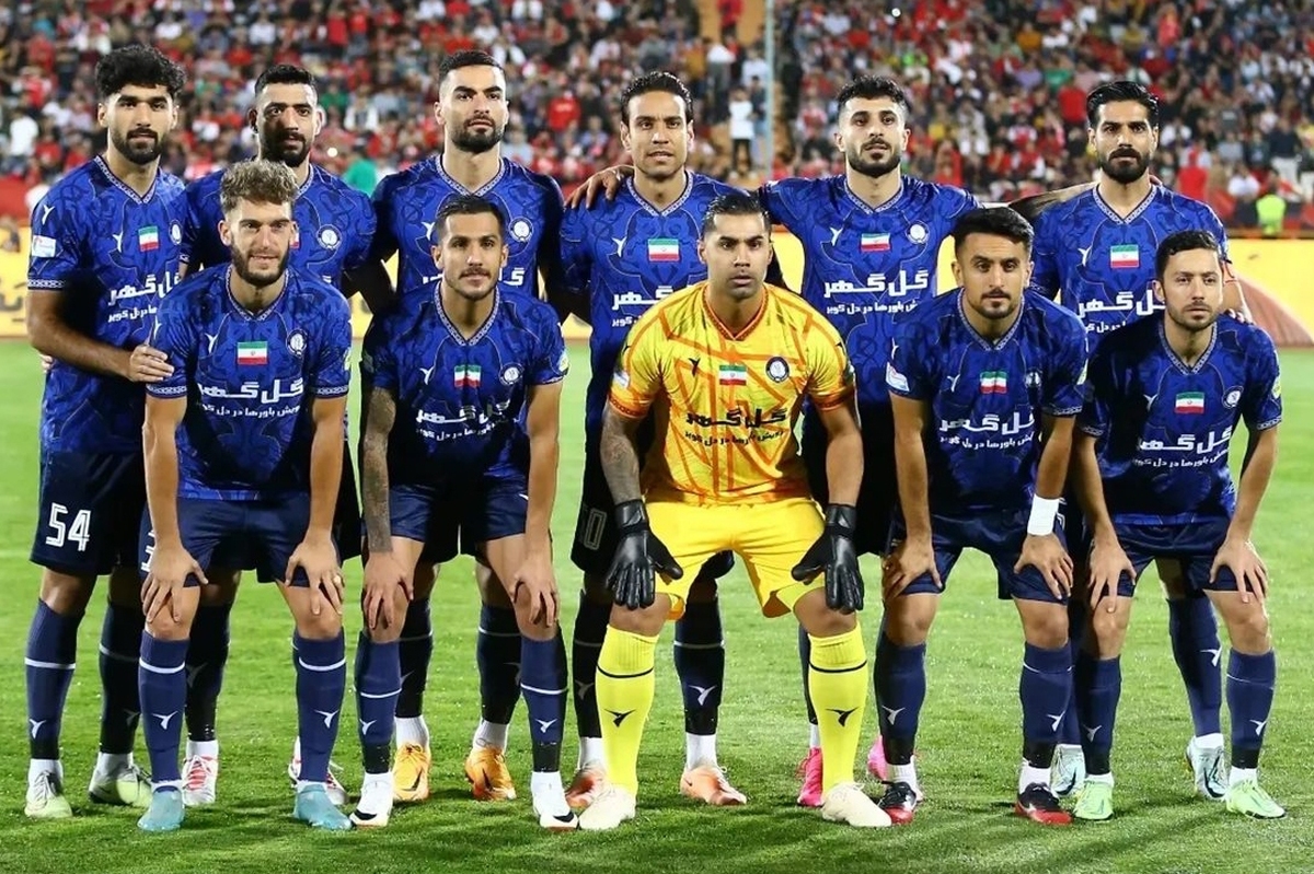 باشگاه گل گهر برای پیروزی مقابل پرسپولیس عامل انگیزشی ویژه‌ای را به بازیکنانش وعده داده بود.