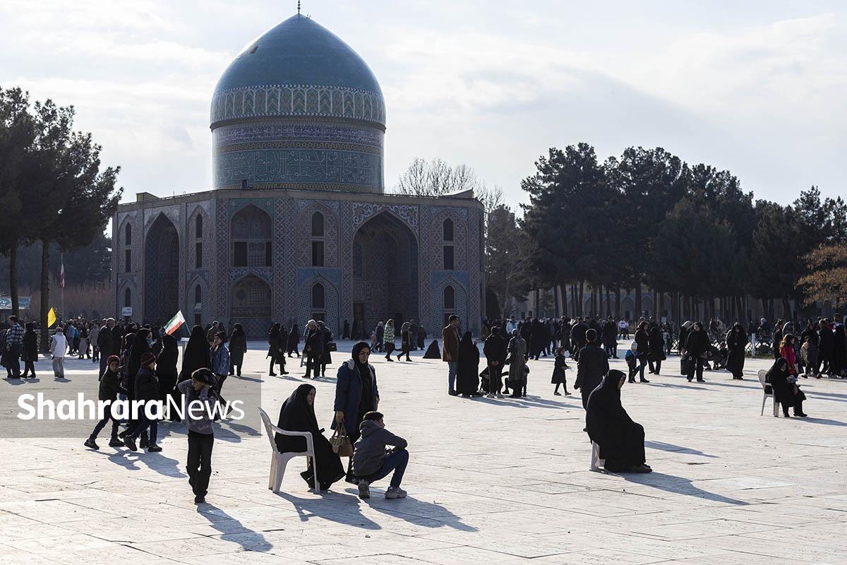 مدیرکل فرهنگ و ارشاد اسلامی خراسان رضوی گفت: اداره کل اوقاف در ۱۱۷ بقعه متبرکه از زائران با افطاری و برنامه‌های فرهنگی و دینی و مشاوره‌های دینی و قرآنی پذیرایی کرده است.