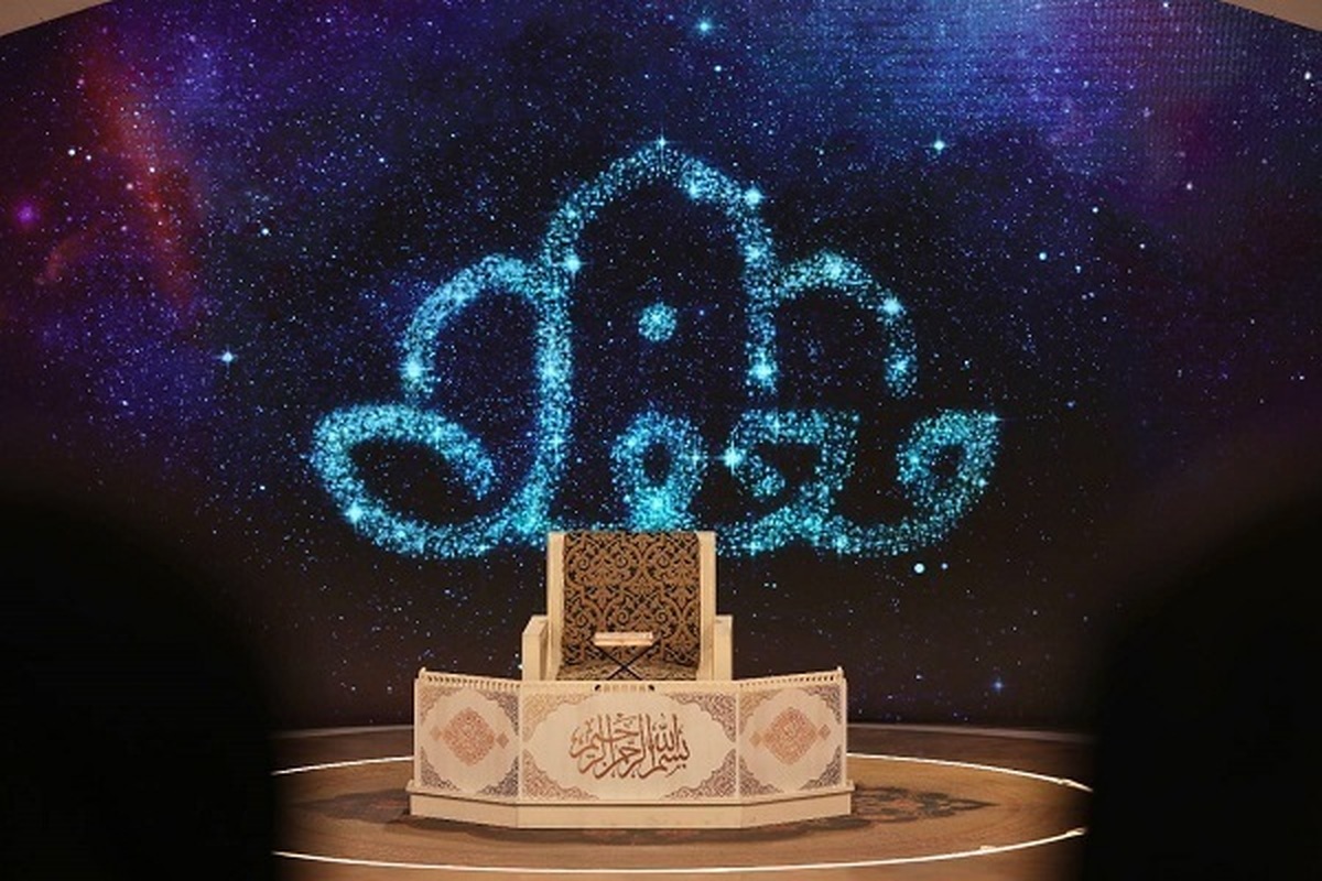 در برنامه تلویزیونی «محفل»، یک کودک طیف اوتیسم به عنوان حافظ کل قرآن حاضر شد که تعجب و تحسین داوران و تماشاگران را برانگیخت.