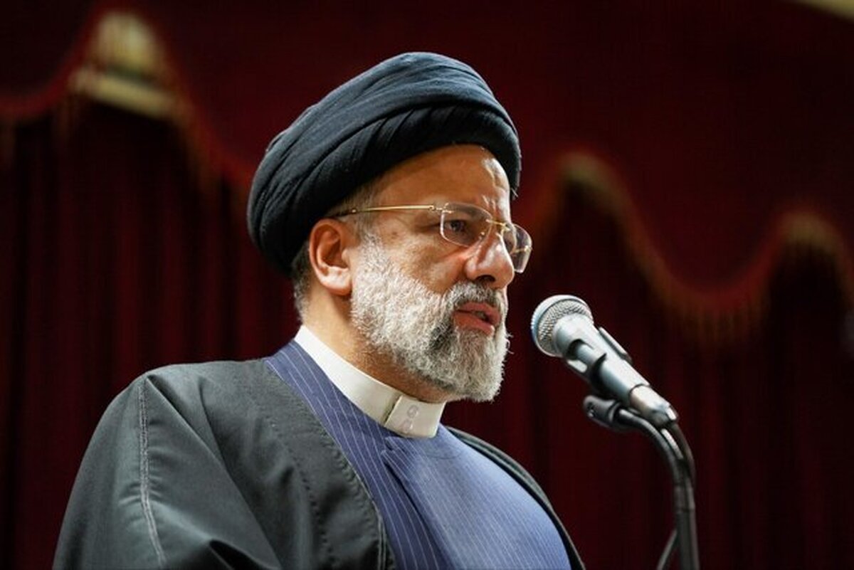 رئیس جمهور بر ضرورت تلاش و همکاری بیشتر همه بخش‌ها برای تقویت ثبات و آرامش بازار و تقویت همکاری و هم‌افزایی بخش‌های رسانه‌ای دستگاه‌های دولتی برای اطلاع‌رسانی به مردم و تنویر افکارعمومی تاکید کرد.