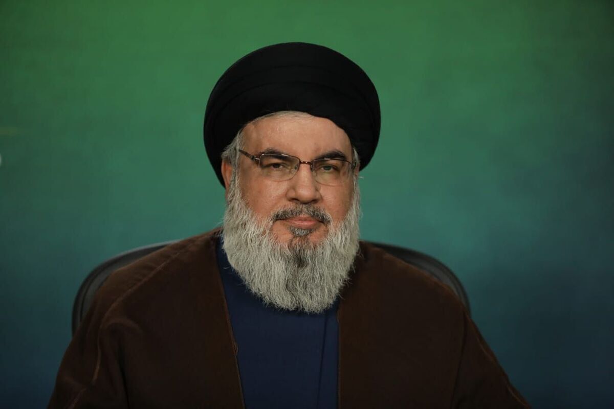 دبیرکل حزب‌الله لبنان امروز (دوشنبه) در سخنرانی خود ضمن گرامیداشت یاد و خاطره شهید سردار «محمدرضا زاهدی» از فرماندهان ارشد نیروی قدس سپاه پاسداران و همرزمان شهیدش، گفت: سردار زاهدی در زمان جنگ تحمیلی علیه جمهوری اسلامی ایران، به همراه سایر نیرو‌های سپاه، حضور داشت، ولی به خاطر حمله اسرائیل، به لبنان و سوریه آمد.