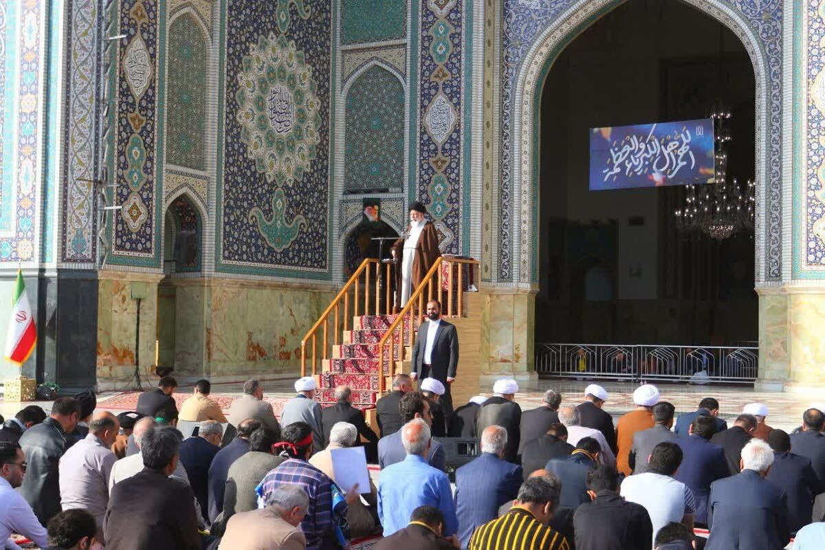 نماینده ولی فقیه در استان خراسان رضوی گفت: عزیزان من، این را بدانید امر به معروف و نهی از منکر در هر زمانی اقتضای مخصوص خود را دارد و امروزه باید کیفیتی داشته باشد که به‌جای ترویج عداوت و درگیری و برخورد، فضای همدلانه به وجود بیاورد.