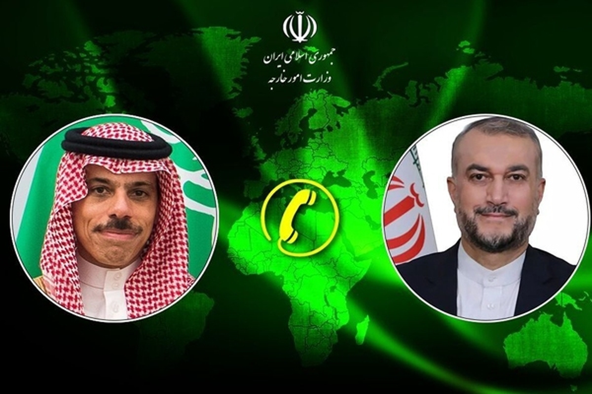 وزیر امور خارجه کشورمان در گفتگوی تلفنی با امیر فیصل بن فرحان وزیر خارجه عربستان سعودی، ضمن تبادل تبریک عید سعید فطر، در خصوص آخرین وضعیت روابط دو جانبه و تحولات منطقه گفت و گو کردند.