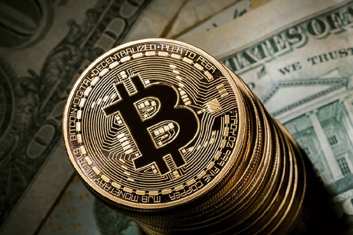امروز (شنبه) قیمت بیت کوین و اتریوم در بازار ارزهای دیجیتال با کاهش همراه شد.