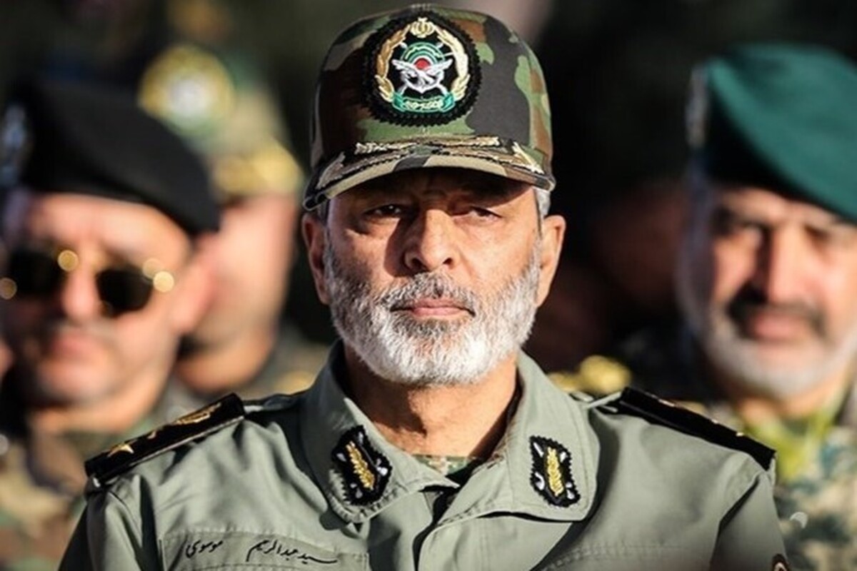 قرمانده کل ارتش در پیامی به مناسبت فرا رسیدن ۲۹ فروردین، روز ارتش جمهوری اسلامی ایران و حماسه آفرینی‌های نیروی زمینی تاکید کرد که آنچه در عملیات شکوهمند اخیر در جواب قاطع به تجاوز آشکار دشمن پلید و غاصب صهیونیستی به ثمر رسید، تنها گوشه‌ای از ظرفیت و اراده مستحکم نیرو‌های مسلح است.