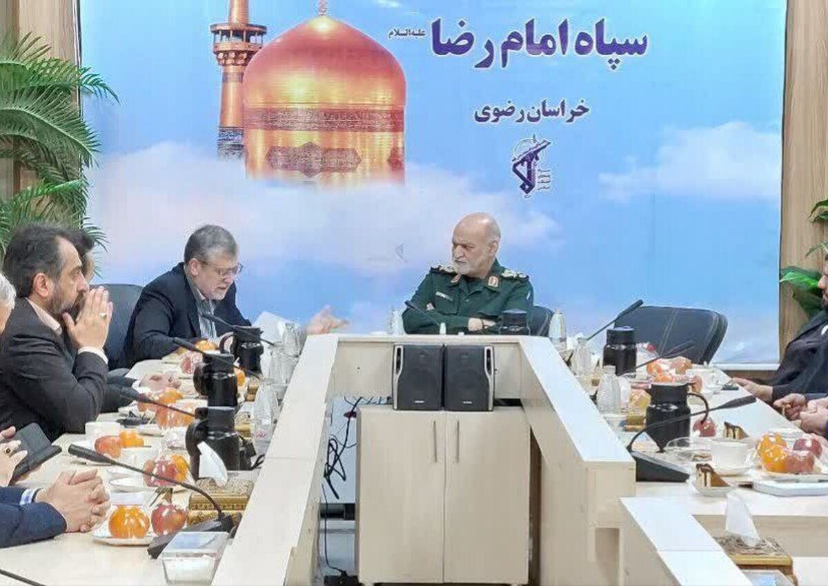 شهردار مشهد مقدس گفت: پاسخ پاسداران به رژیم صهیونیستی، دل هر ایرانی که دل در گرو استقلال کشور دارد را شاد کرد و لبخند را بر چهره ملت‌های مظلوم و آزادیخواه عالم نشاند.