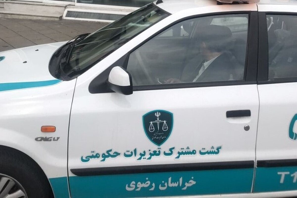 مدیرکل تعزیرات حکومتی خراسان رضوی گفت: هزار و ۴۱۷ پرونده تخلف تعزیراتی در طرح نوروزی بازرسی و نظارت بر بازار استان با ۱۶۸ میلیارد ریال محکومیت تشکیل شد.