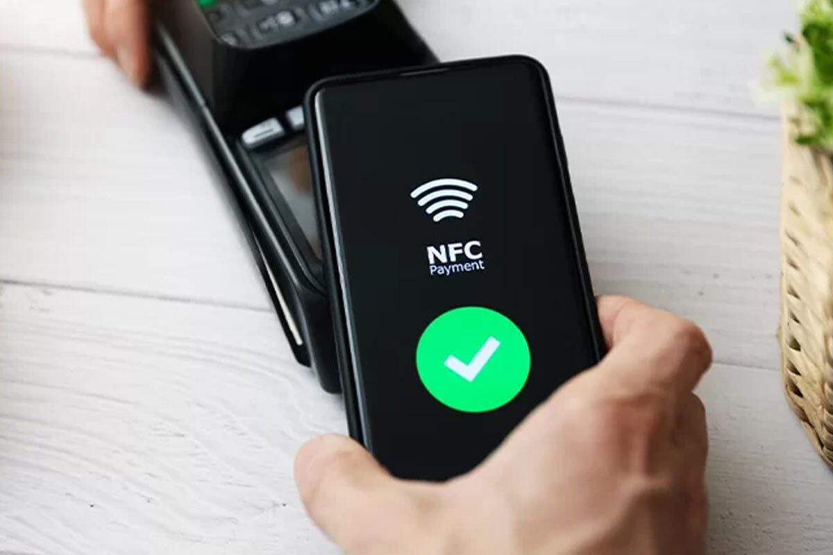 نام بانک‌هایی که در مرحله اول طرح «کهربا»ی بانک مرکزی پرداخت با موبایل یا NFC را فعال کرده‌اند، اعلام شد.
