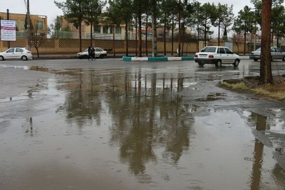 هواشناسی سیستان و بلوچستان از ثبت رکورد جدید بارش در ۱۰ ایستگاه هواشناسی این استان خبر داد.