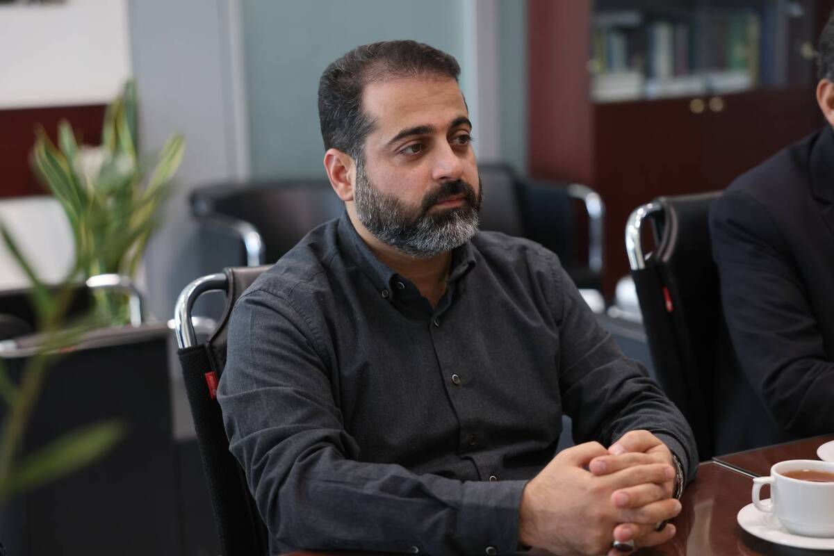 عضو کمیسیون فرهنگی و اجتماعی شورای اسلامی شهر مشهد مقدس گفت: در ورودی‌های شهر مشهد، ۴ ایستگاه استقبال از زائر پیش‌بینی شده که با مشارکت دستگاه‌های خدمات‌رسان مشغول ارائه خدمت به زائران هستند.