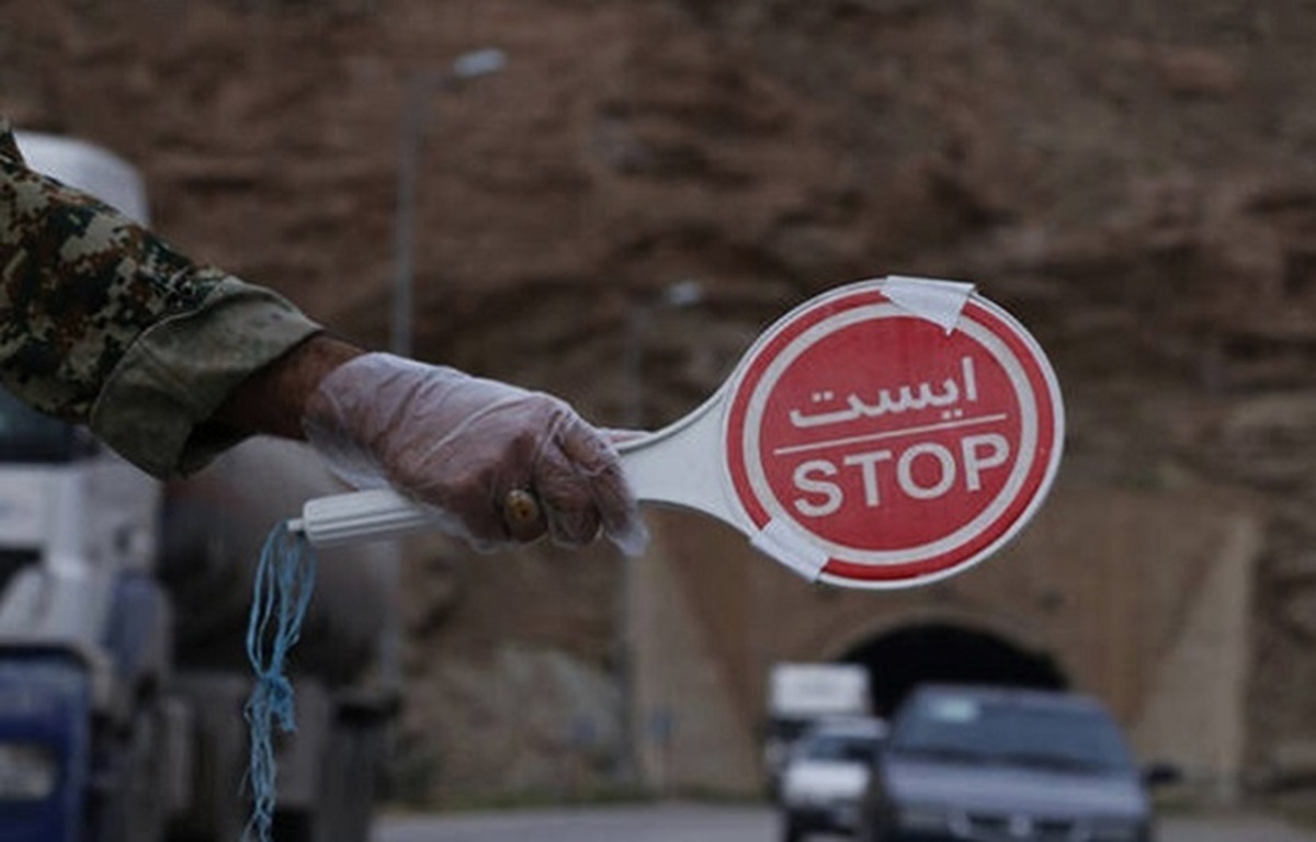 جانشین رئیس پلیس راهور خراسان رضوی  از اعمال قانون ۹۹۰دستگاه خودروی متخلف و حادثه ساز در طرح تشدید برخورد با رانندگان متخلف طی ۲۴ساعت گذشته خبرداد.