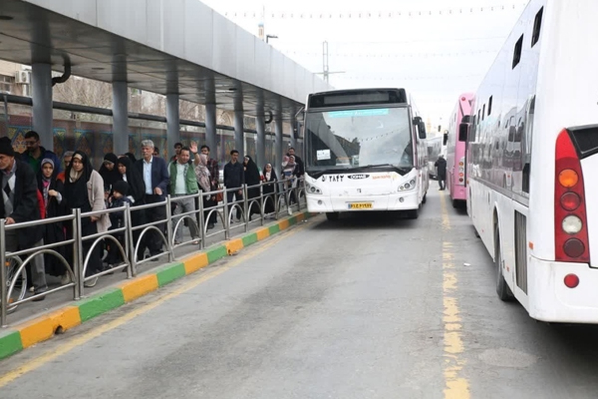 مدیرعامل سازمان اتوبوسرانی شهرداری مشهد از افزایش ساعت خدمت رسانی خطوط ۱۲ و یک BRT در نوروز ۱۴۰۳ خبر داد.