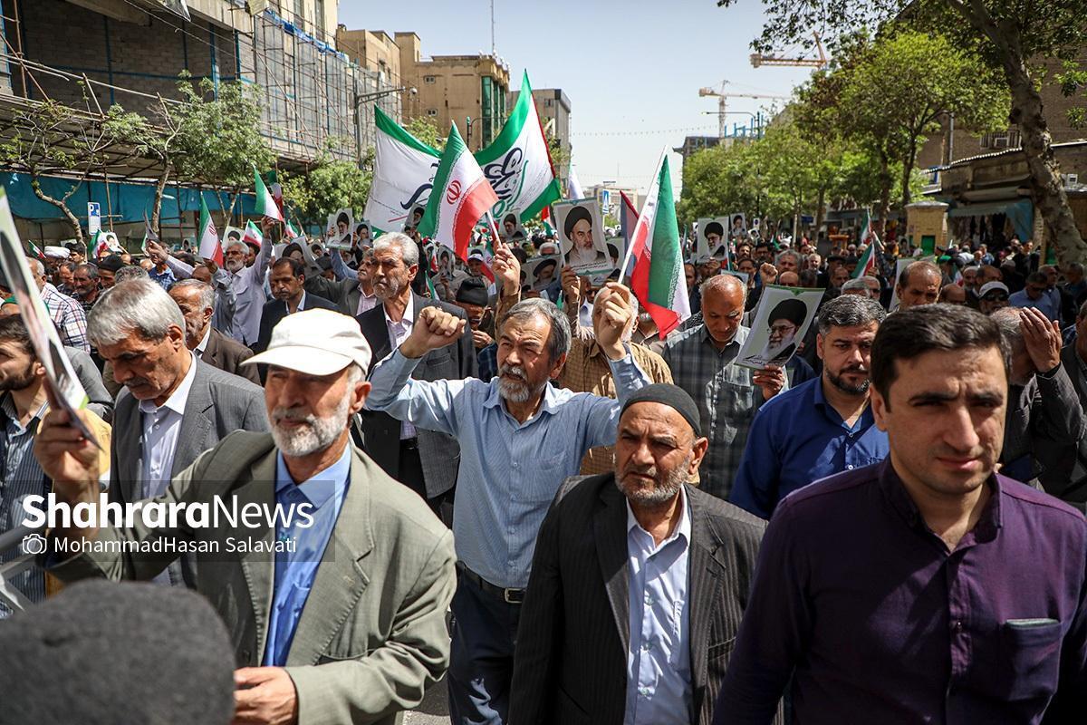 دقایقی پس از اقامه نماز جمعه این هفته، راهپیمایی پرشور مردم مشهد در حمایت از مردم مظلوم غزه و عملیات دشمن شکن وعده صادق برگزار شد.
