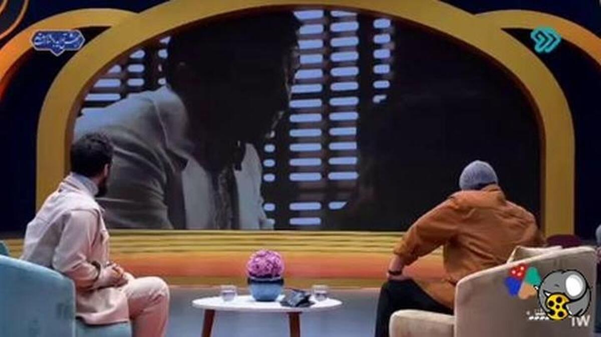 ویدئویی از برنامه هموطنز که با حضور جواد خواجوی با اجرای کامران تفتی در حال اجرا است را مشاهده می‌کنید.