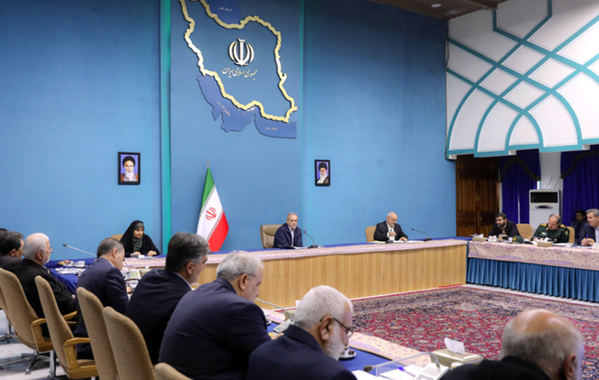 جلسه شورای‌ عالی مسکن، ظهر امروز (دوشنبه، ۱۰ دی ۱۴۰۳) به ریاست مسعود پزشکیان رئیس‌جمهور و مسئولین ذی‌ربط در سالن شهید بهشتی نهاد ریاست‌جمهوری برگزار شد.
