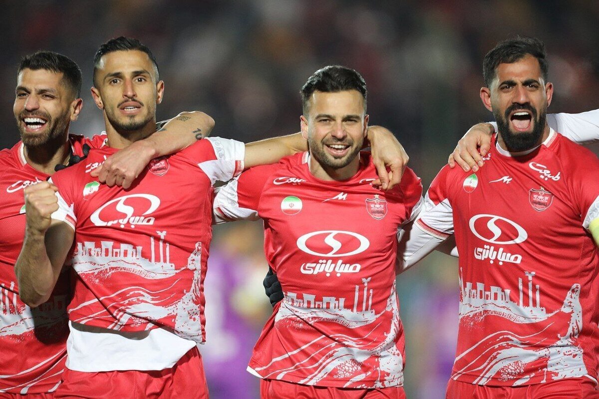 پرسپولیس با پیروزی برابر هوادار به صدر جدول نزدیک شد.