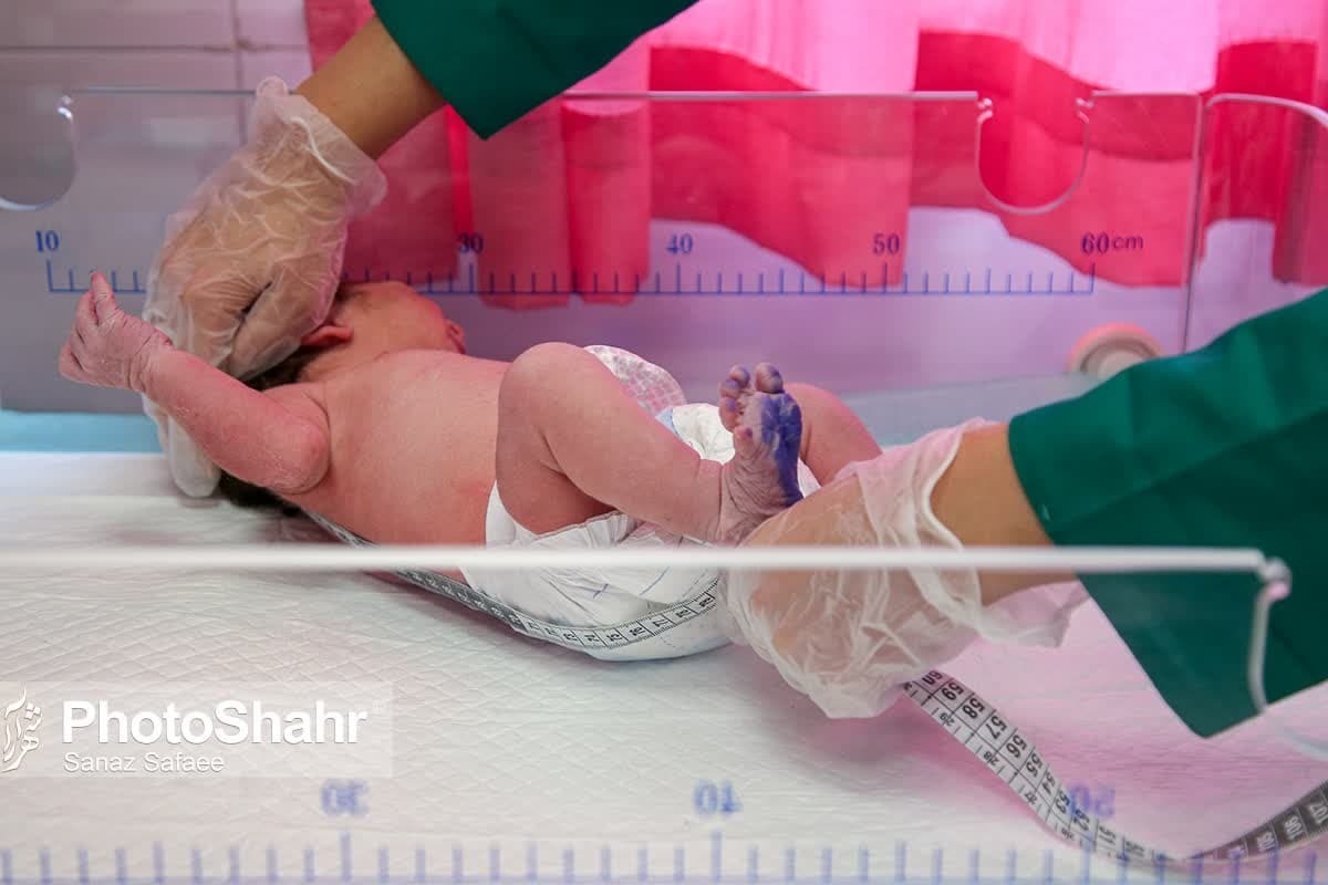 عضو هیئت‌علمی دانشگاه علوم پزشکی مشهد و رئیس مرکز ناباروری میلاد مشهد اظهار کرد: ۱۳ هزار زوج نابارور از خدمات این مرکز در راستای درمان استفاده کردند که خوشبختانه از درصد موفقیت خوبی برخوردار بود. 