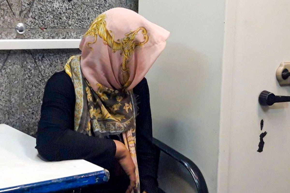 زنی ۲۲ ساله که با اجیر کردن ۲ مرد باند جیب بری تشکیل داده بود توسط کارآگاهان پایگاه شرق پلیس آگاهی مشهد بازداشت شد.
