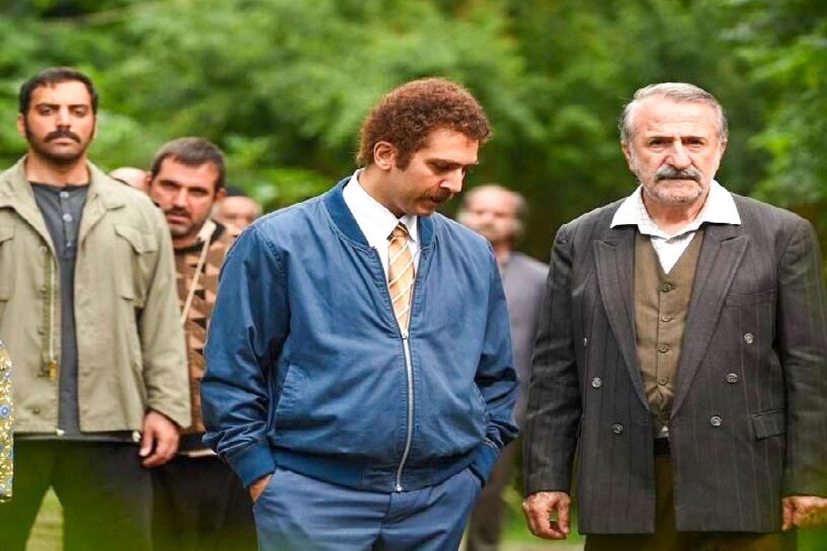 این مجموعه را می‌توانیم در ادامه کلیشه‌های قهرمان زنانه‌ای که تلویزیون ایران بیش از حد به آن‌ها بها می‌دهد، یعنی آثاری از جنس «طوبی» و «ستایش» در نظر بگیریم.